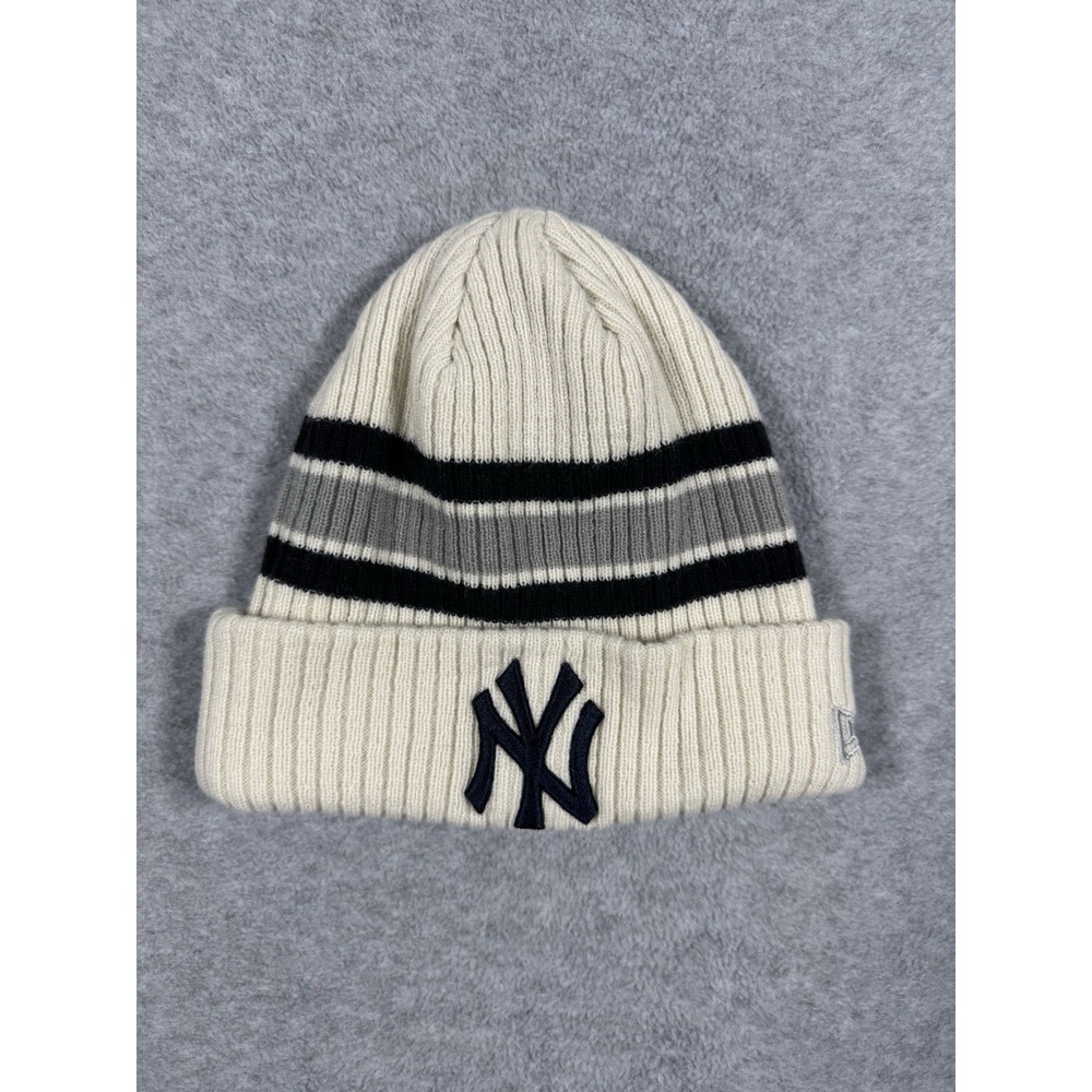 New Era New York Yankees Knit Beanie One Size Cream Gray Black Striped MLB